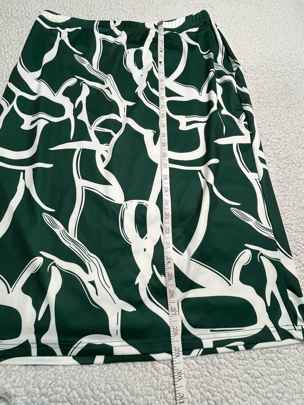 Women’s Dark Green & White Abstract Print Pencil Skirt - Picture 7 of 8